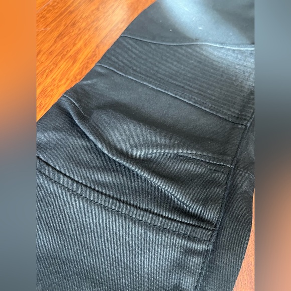 Armani Exchange size 4 waxed jeans cuff zippers - Picture 6 of 11